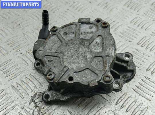 купить Насос вакуумный на Volkswagen Passat B6