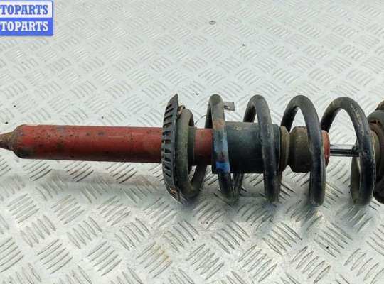 купить Стойка подвески передняя правая на Audi A6 C5 (1997-2005)