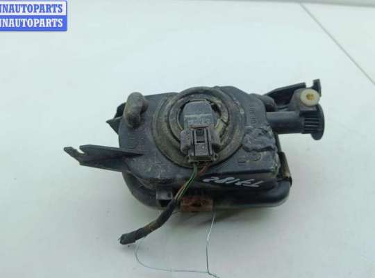 купить Фара противотуманная левая на Mercedes C-Class W203 (2000-2006)