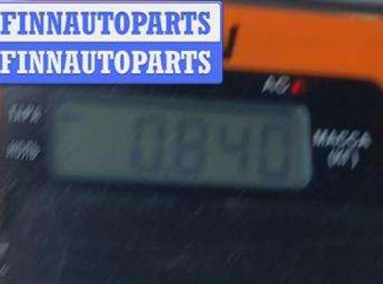 купить Фара противотуманная левая на Mercedes C-Class W203 (2000-2006)