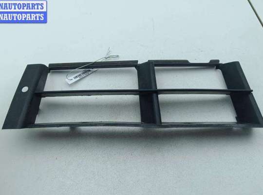 купить Решётка (заглушка) в бампер на BMW 5 E39 (1995-2003)