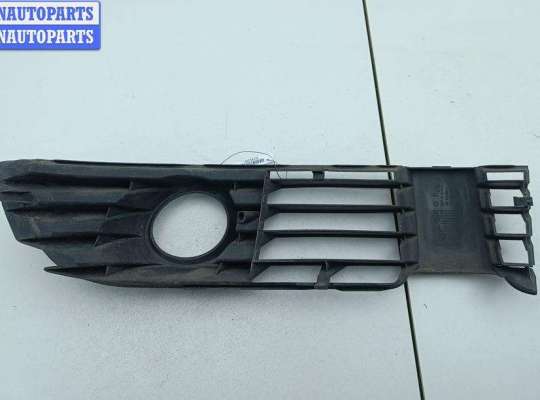 купить Решётка (заглушка) в бампер на Volkswagen Passat B5+ (GP)