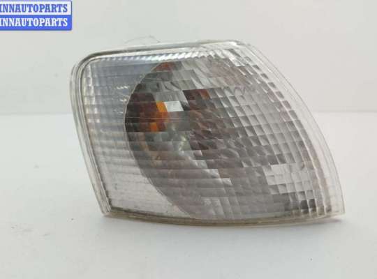 Поворотник (указатель поворота) правый VG2741076 на Volkswagen Passat B5