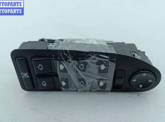 купить Блок кнопок управления стеклоподъемниками на BMW 5 E39 (1995-2003)