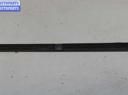 купить Молдинг двери передней левой на Audi A4 B6 (2001-2004)