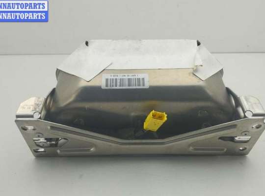 купить Подушка безопасности (Airbag) пассажира на Audi A8 D3 (2002-2010)