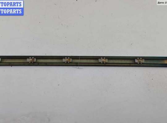 купить Молдинг двери передней левой на Mercedes C-Class W202 (1993-2000)