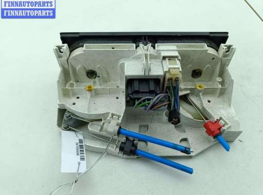 купить Переключатель отопителя на Volkswagen Passat B5+ (GP)