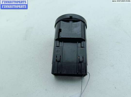 Переключатель света на Volkswagen Passat B5 (3B)