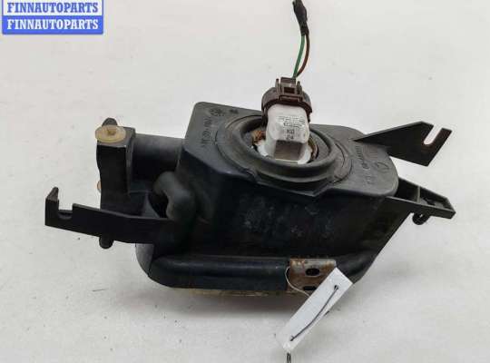 Фара противотуманная (ПТФ) на Mercedes-Benz C (W203)