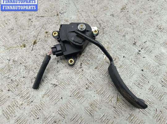 купить Педаль газа на Renault Scenic II (2003-2009)