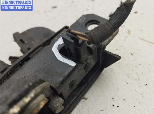 купить Замок багажника на Volkswagen Golf-4