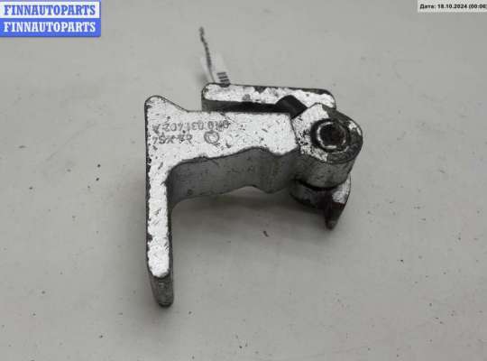 Петля двери задней правой SK335920 на Skoda Superb mk2 (B6)