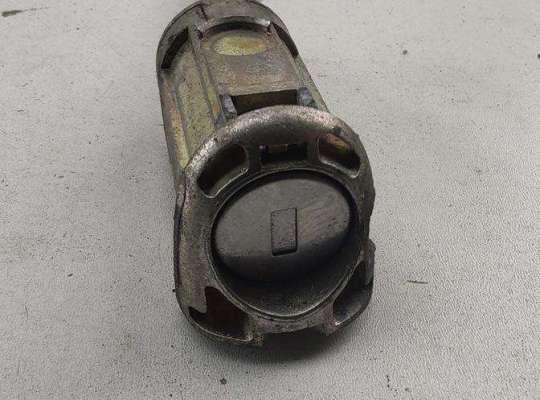 купить Личинка замка на Renault Espace IV (2002-2014)