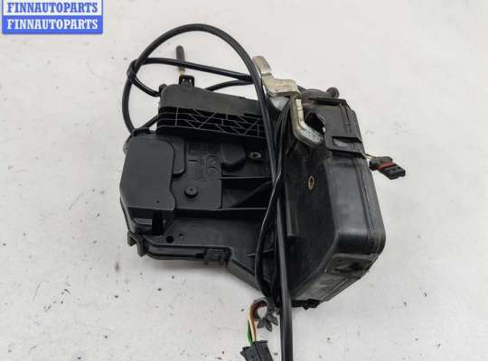 Замок двери передней левой MB1572726 на Mercedes C-Class W203 (2000-2006)