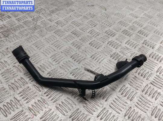 купить Трубка охлаждающей жидкости металлическая на Volkswagen Passat B5