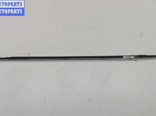 Молдинг стекла двери задней правой наружный VG2541359 на Volkswagen Passat B5+ (GP)