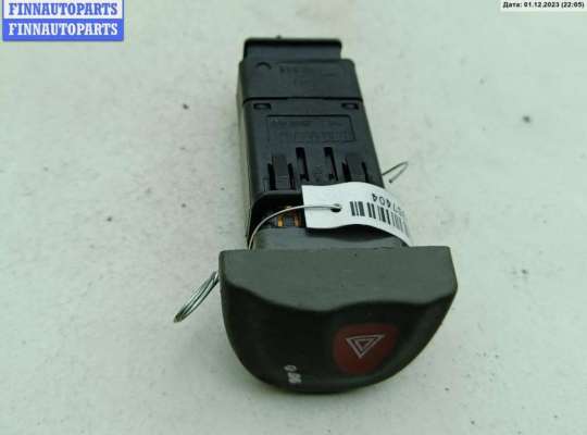 купить Кнопка аварийной сигнализации (аварийки) на Renault Scenic I (1996-2003)