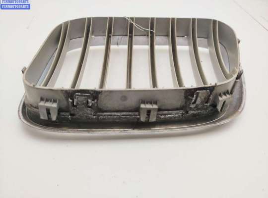 купить Решетка радиатора на BMW X5 E53 (1999-2006)