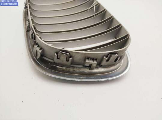 купить Решетка радиатора на BMW X5 E53 (1999-2006)