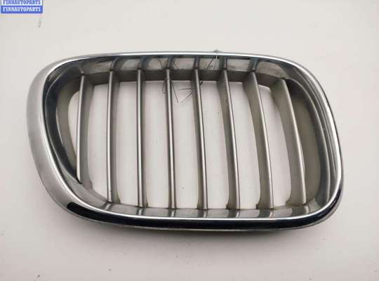 купить Решетка радиатора на BMW X5 E53 (1999-2006)