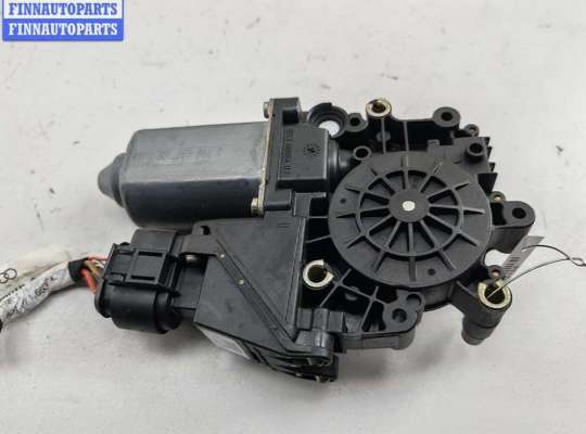 купить Моторчик стеклоподъемника передний левый на Audi A4 B5 (1994-2001)