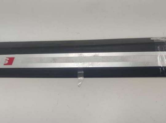 купить Накладка на порог внутренняя (салона) на Audi Q7 4L (2005-2015)