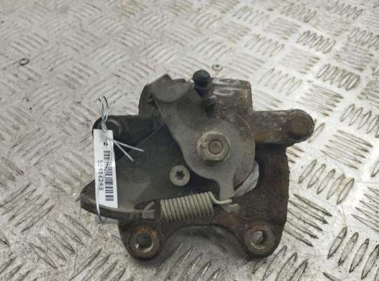 купить Суппорт задний правый на Renault Scenic II (2003-2009)