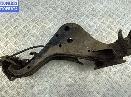 купить Рычаг подвески задний правый на Nissan Qashqai J10 (2006-2013)