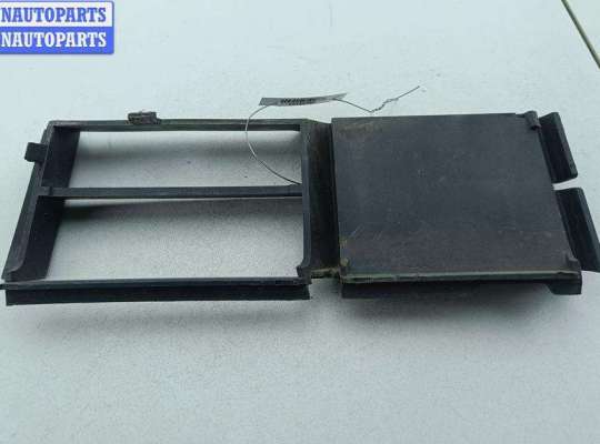 купить Решётка (заглушка) в бампер на BMW 5 E39 (1995-2003)