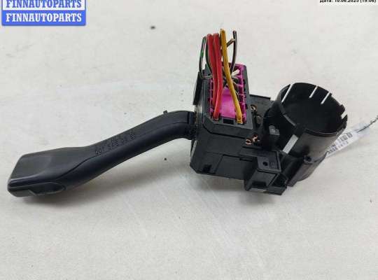 купить Переключатель поворотов на Volkswagen Passat B5