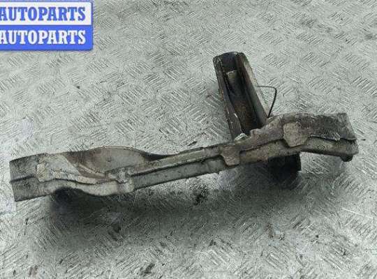 купить Рычаг подвески передний левый на Volkswagen Golf-5