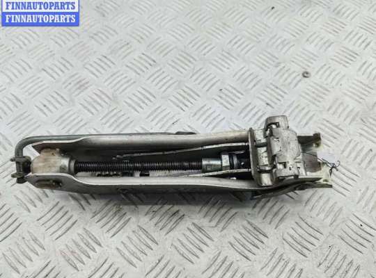 Домкрат VG2768035 на Volkswagen Passat B5+ (GP)