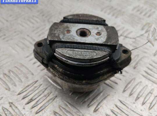 купить Подушка крепления КПП на Audi A6 C5 (1997-2005)