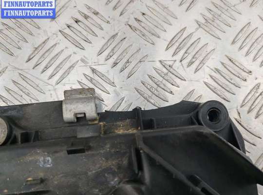 купить Крышка клапанная ДВС на BMW 3 E46 (1998-2006)