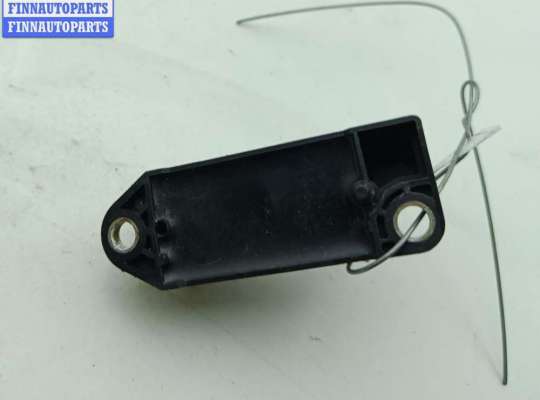 купить Датчик удара (Airbag) на Volkswagen Passat B5