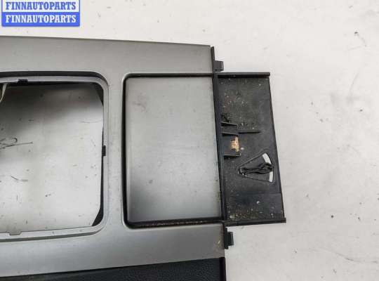 купить Консоль салона (центральная часть) на BMW 5 E60/E61 (2003-2010)