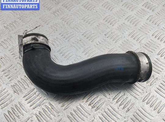 Купить Патрубок интеркулера на Volkswagen Passat B6 Патрубок интеркулера VG2587895 на Volkswagen Passat B6