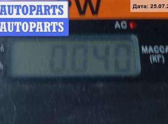 купить Кнопка стеклоподъемника заднего правого на Opel Vectra C (2002-2008)