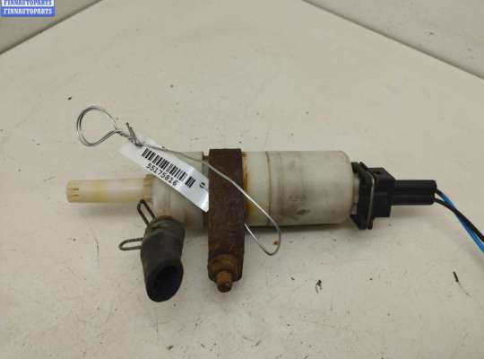 купить Насос (моторчик) омывателя фар на Kia Sorento (BL, 2002-2009)