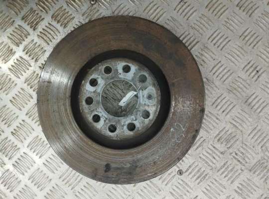 Диск тормозной передний AU1777032 на Audi A4 B7 (2004-2008)