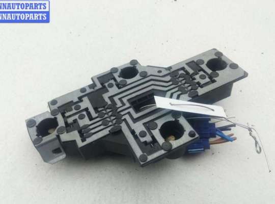 купить Плата фонаря заднего правого на Renault Scenic I (1996-2003)