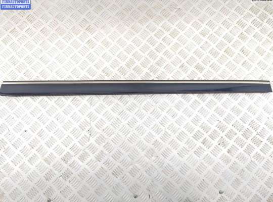 Молдинг двери передней правой MB1488148 на Mercedes C-Class W203 (2000-2006)