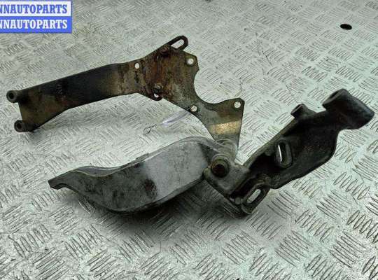 Кронштейн гидроусилителя AU1717367 на Audi 80 B4 (1991-1996)