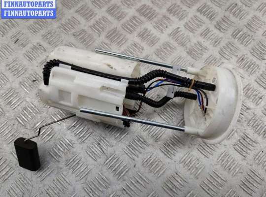 купить Насос топливный на Volkswagen Passat B5