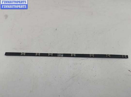 купить Молдинг двери передней правой на BMW 3 E46 (1998-2006)