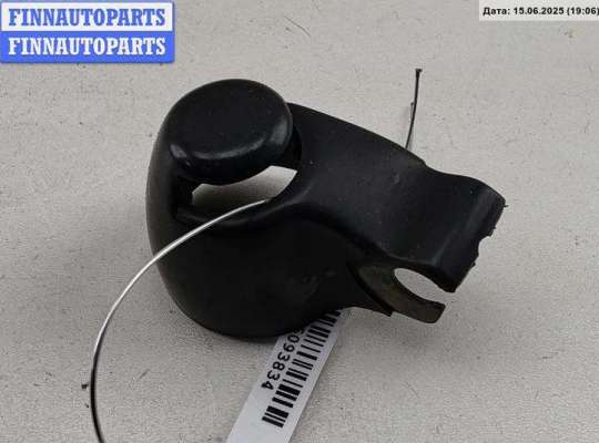 купить Крышка поводка стеклоочистителя на Volkswagen Passat B5