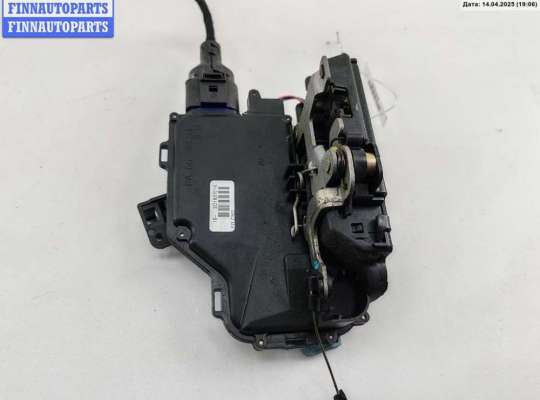 купить Замок двери передней правой на Volkswagen Golf-5