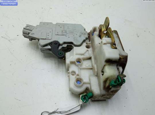 купить Замок двери передней правой на Nissan Primera P11 (1999-2002)