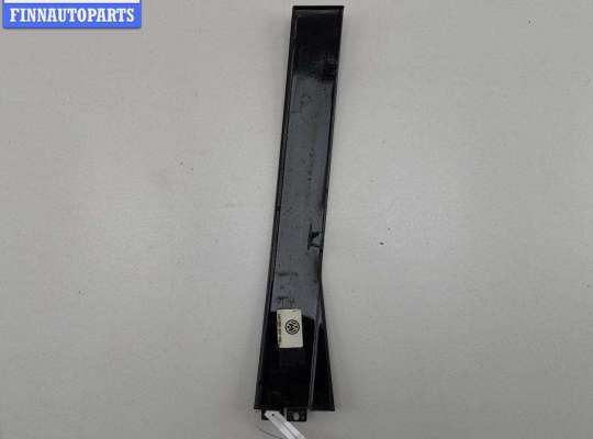 купить Накладка двери задней левой на Volkswagen Passat B5+ (GP)